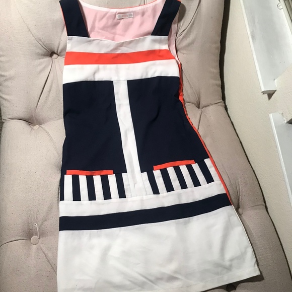 Esley Sleeveless Dress - Picture 3 of 3